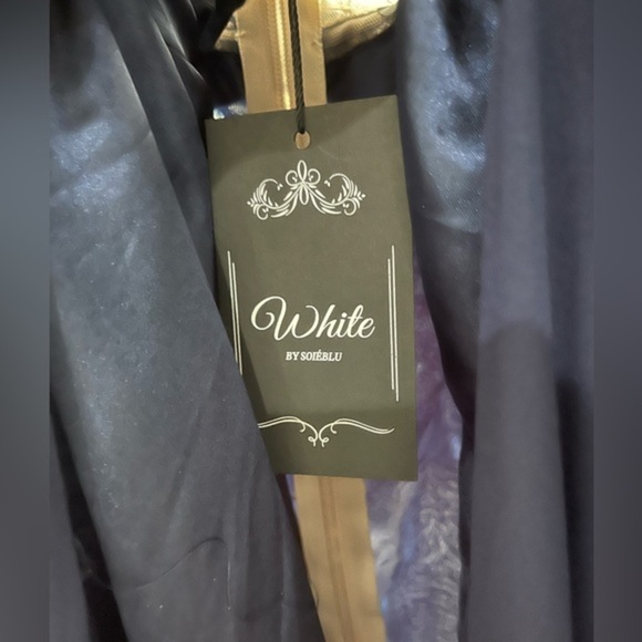 White by Soiéblu Embellished Gown with Sequins and Jewels - Picture 8 of 16